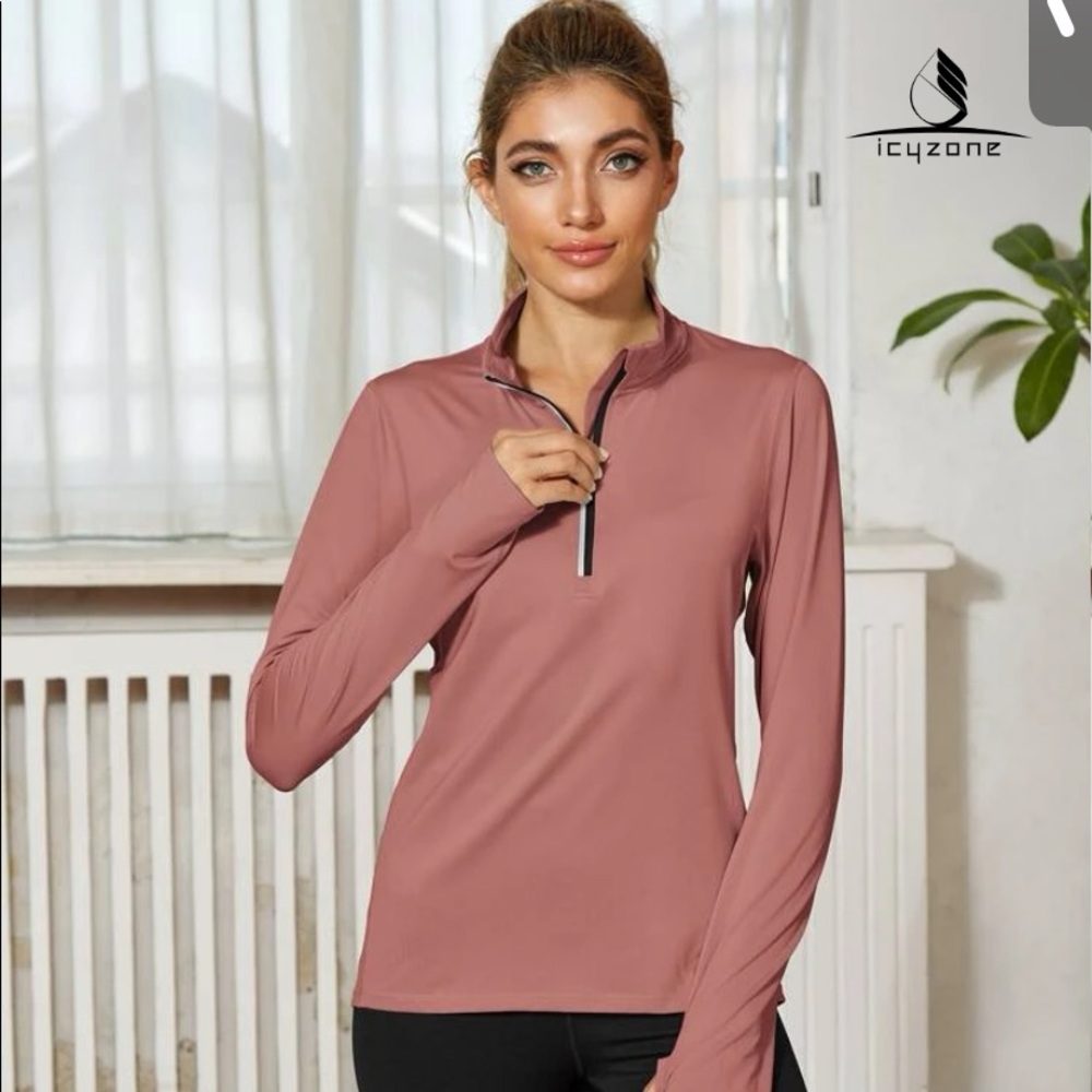 Activewear womens top